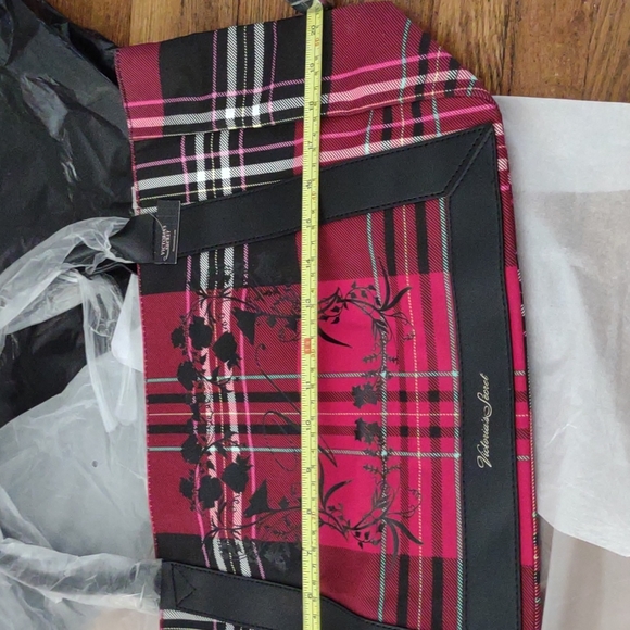 Victoria Secret Tote - Picture 7 of 7